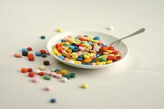 药用辅料市场规模增添，增添速率较快